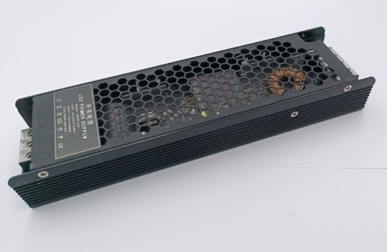 fuente de alimentación del interruptor del conductor 320W 13.3A de 24V Constant Voltage LED para la tira del LED