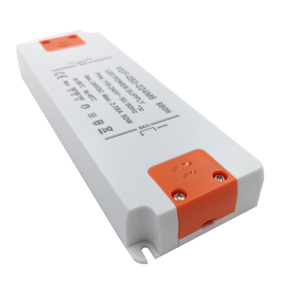 fuente de alimentación de 50w LED 24v que enciende el conductor del Super Slim LED de los accesorios