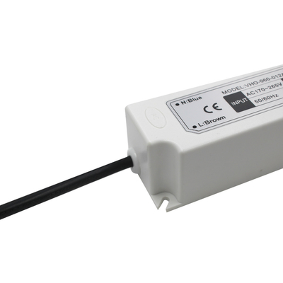 Fuente de alimentación LED resistente al agua para congelador Clase 2 IP67 Tira de luz Controlador LED
