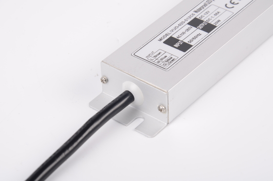 Diseño impermeable del retraso del comienzo del conductor de DC 12V 20W Slimline LED para la luz de tira