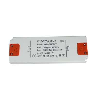 Fuente de alimentación del conductor 12V 75W de Constant Voltage LED del estuche de plástico para la luz de tira
