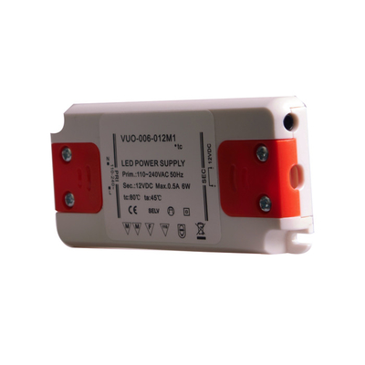 Conductor ultra fino ininflamable Ultralight Single Output del vatio LED de SAA 6