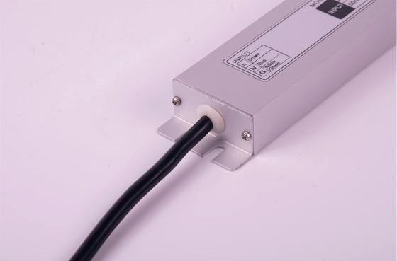 peso ligero del conductor 45W de 12V Constant Voltage Slimline LED 213x35.6x17.4m m