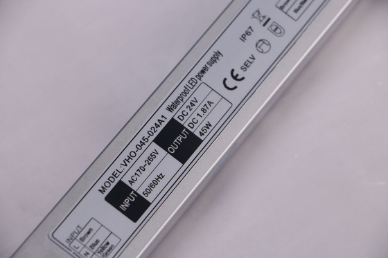 Fuente de corriente continua al aire libre ligera de 205g 12V, conductor llevado a prueba de herrumbre de la luz de calle