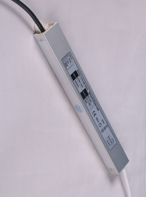 conductor 24V de 50/60Hz EMC Constant Voltage LED para la iluminación de la arquitectura