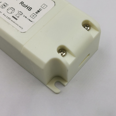 Fuente de alimentación ligera de Dimmable del triac IP20, conductor de la tira de 1500mA Dimmable LED