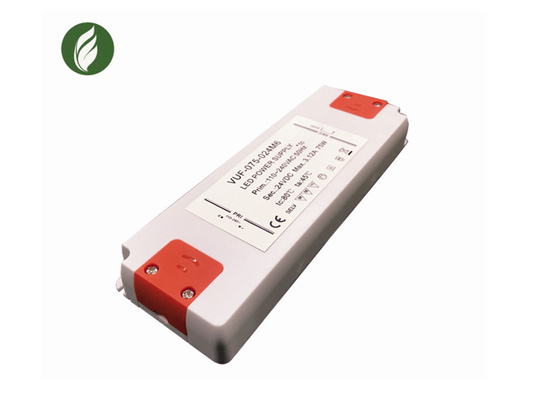 Conductor ultra fino Durable Plastic Material del CE 3.1A 24V DC LED
